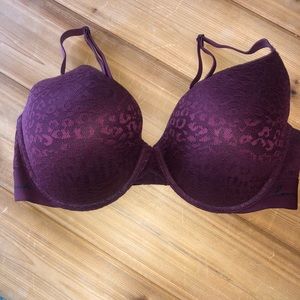 NWT VS Push-up Bra
